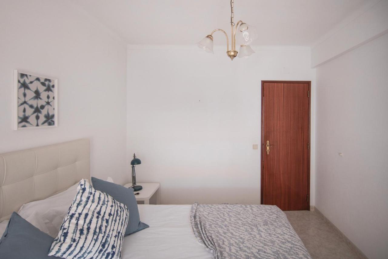 Zambujeira Do Mar 4-Bed House Perfect For Families & Friends Apartment ภายนอก รูปภาพ